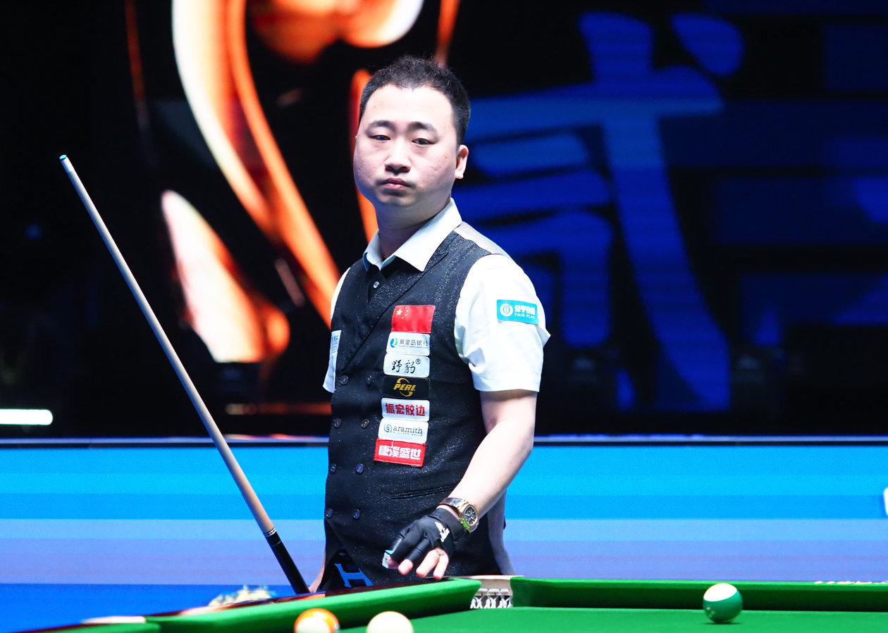 足球发展的 足球发展的