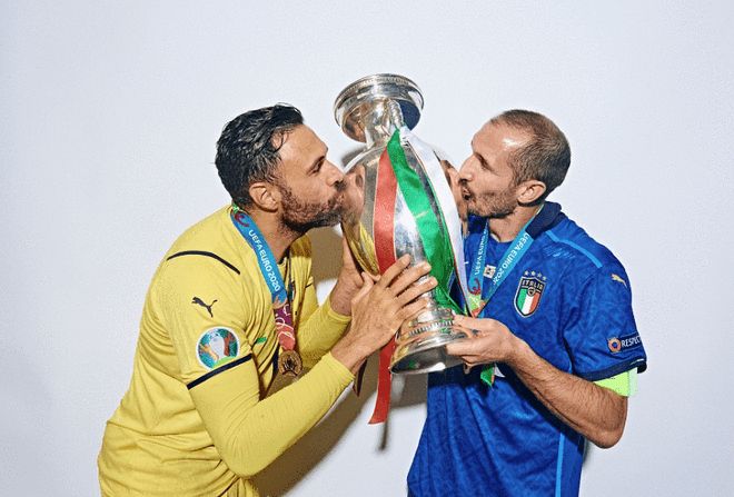 纽卡斯尔前 纽卡斯尔前